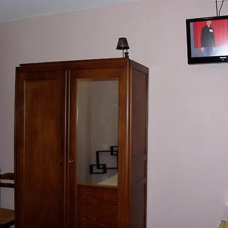 La Vieille Mini-hôtel Saint-Privat-dʼAllier