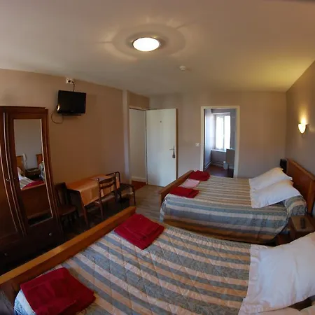 La Vieille Mini-hôtel Saint-Privat-dʼAllier