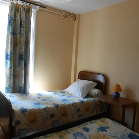 La Vieille Mini-hôtel Saint-Privat-dʼAllier